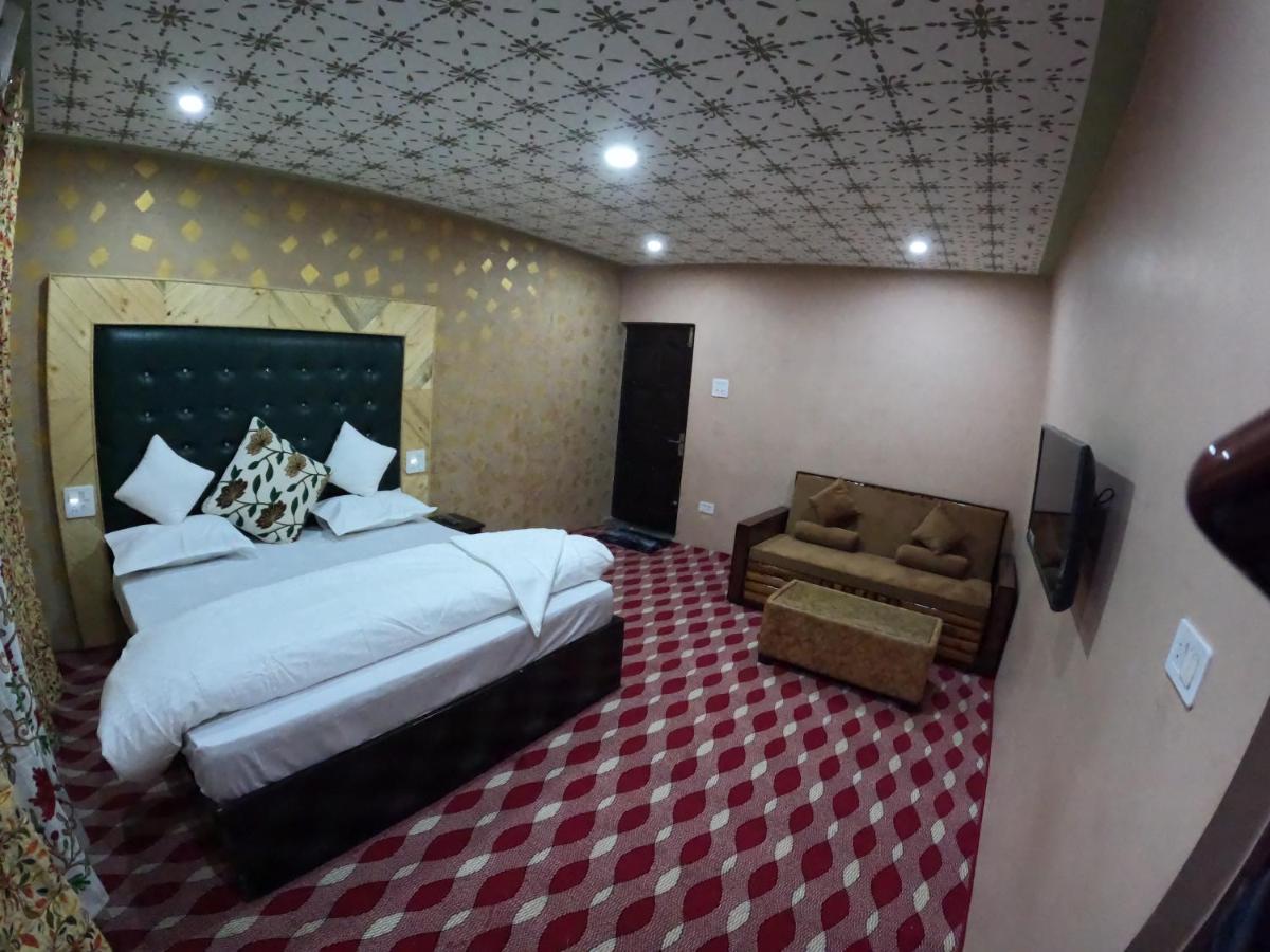 Hotel Seven Pahalgām 外观 照片