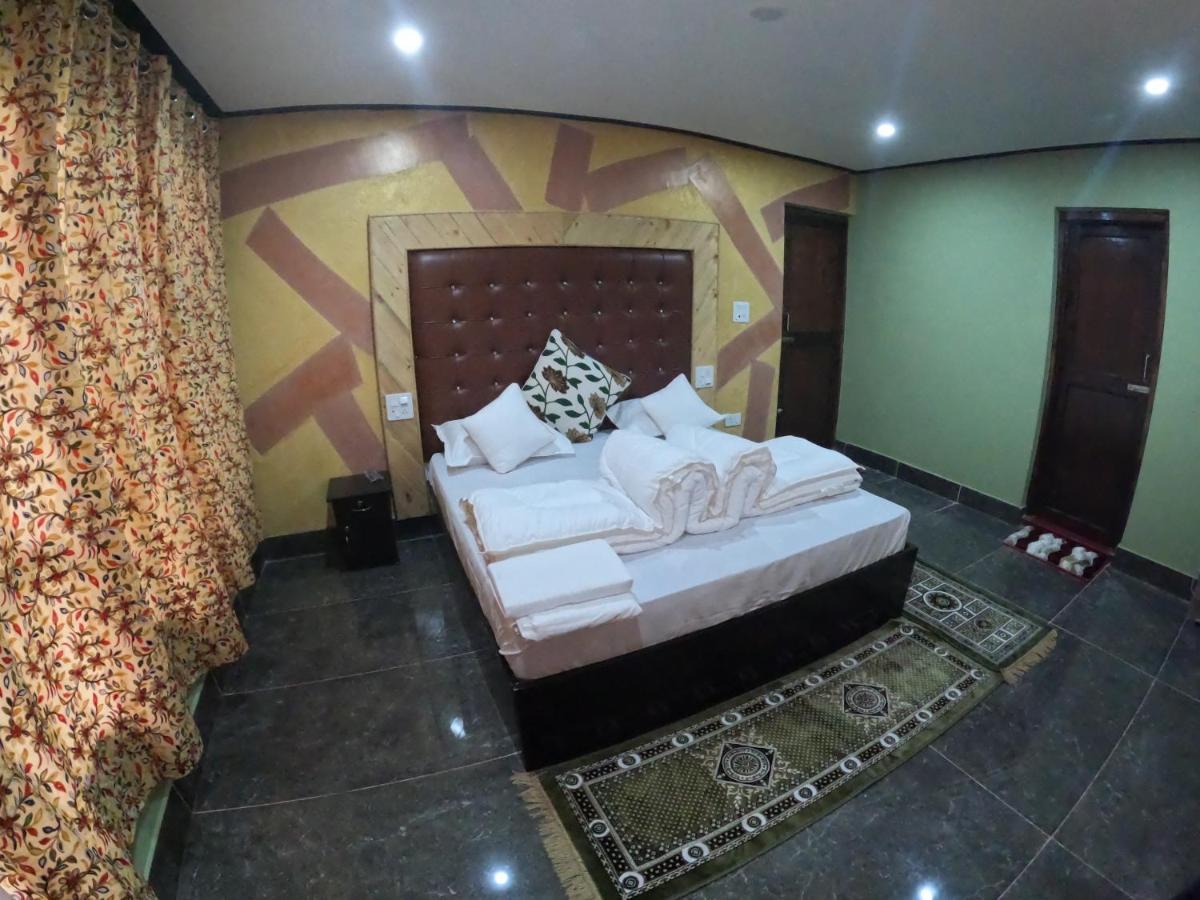 Hotel Seven Pahalgām 外观 照片