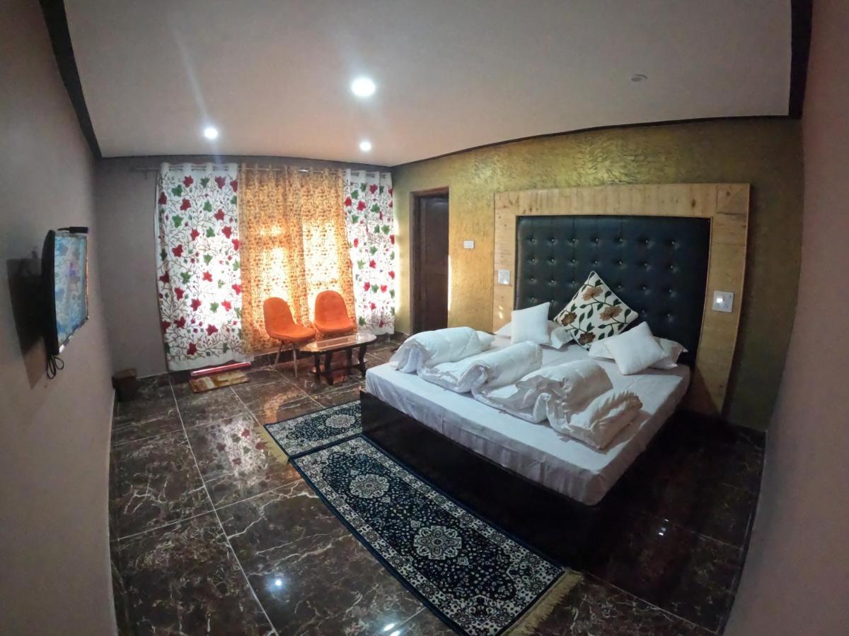 Hotel Seven Pahalgām 外观 照片