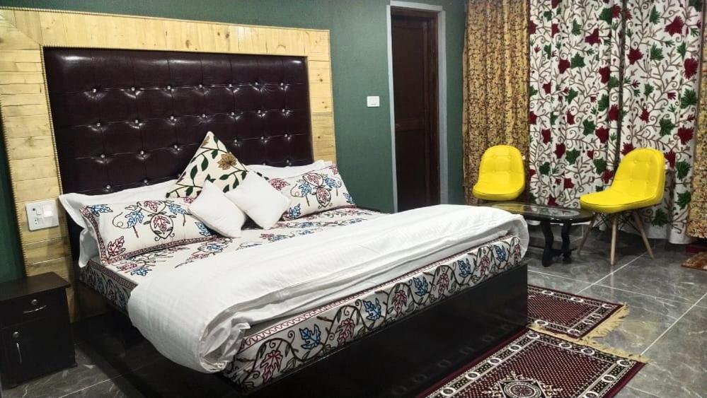 Hotel Seven Pahalgām 外观 照片